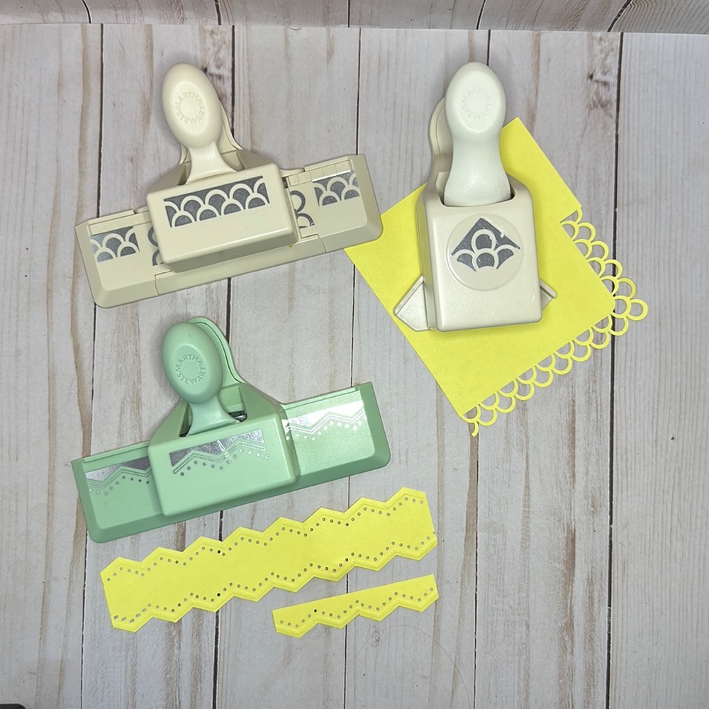 Martha Stewart Double Loops Punch Around the Page Set and Embossed Zig Zag